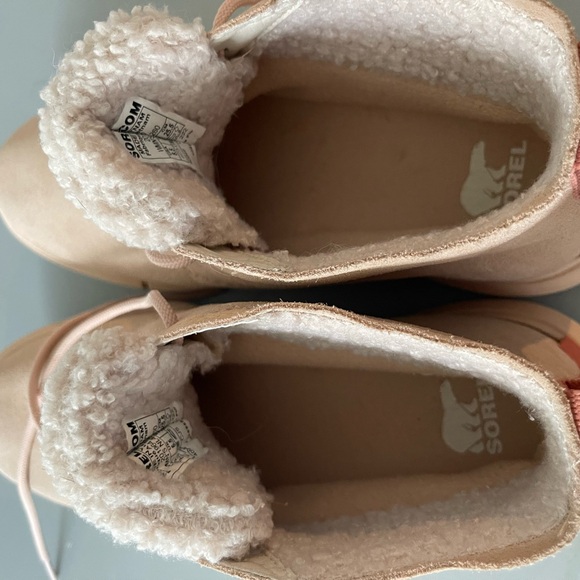 Sorel Explorer II Drift Waterproof Suede Ankle Boots, light beige 8.5M women’s - Picture 6 of 7